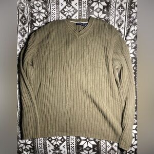 Structure knitted sweater